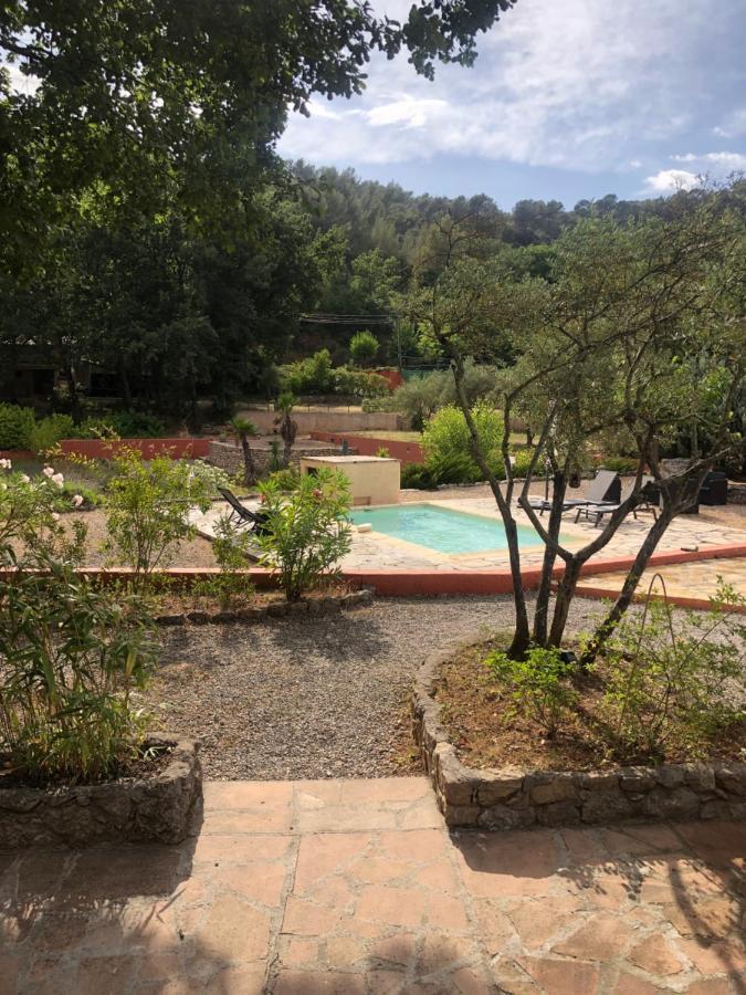 Les Mazets De La Cascade Διαμέρισμα Salernes Εξωτερικό φωτογραφία